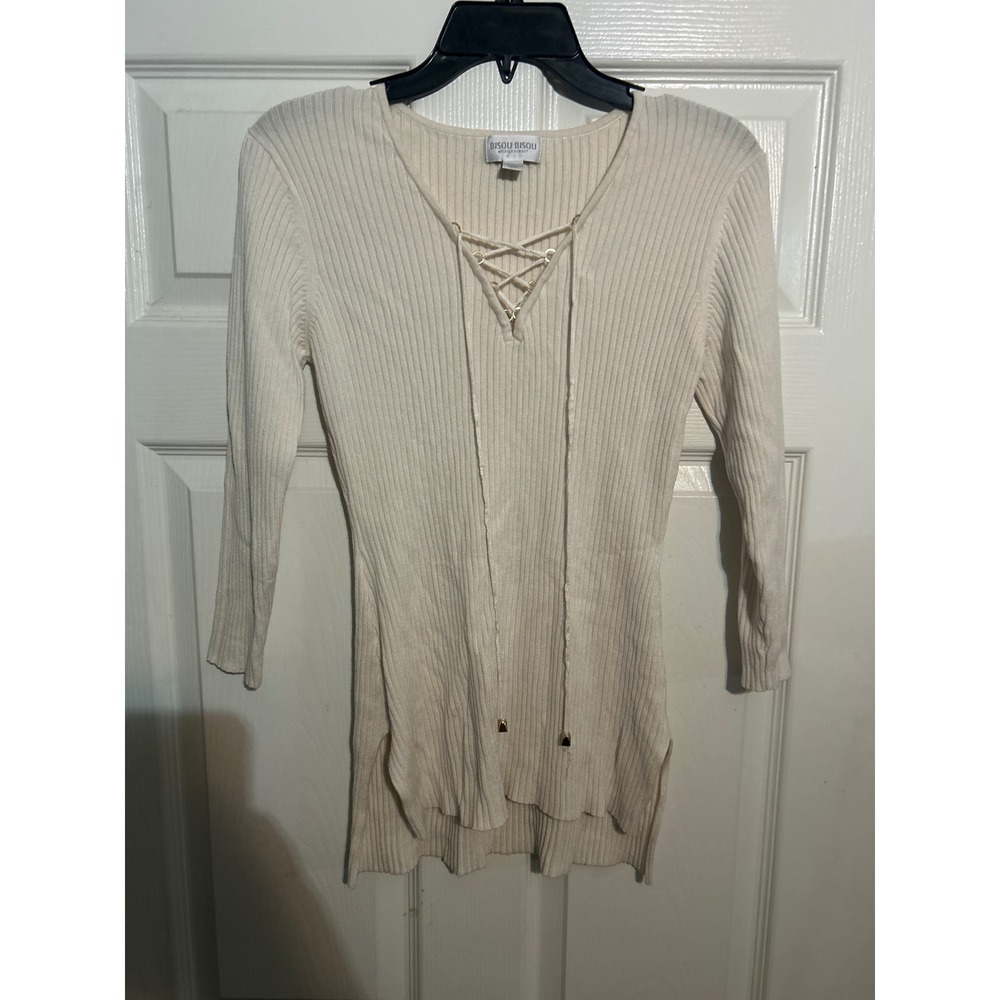 Bisou Bisou Michele Bohbot Cream Ribbed Knit Lace Up‎ V Neck Pullover Top